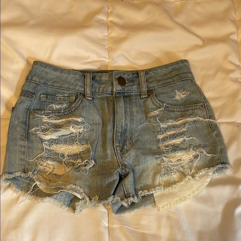 Distressed Denim Women's Shorts Size 00 waist 24” American Eagle
